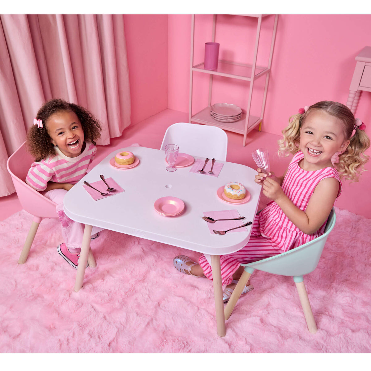 Sweet Spaces™ Snack & Play Kids Table